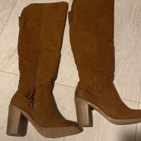 DV by Dolce Vita Marilyn Over The Knee Boots - Size 6.5 - Picture 4 of 6